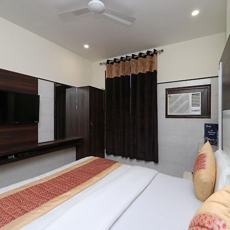 Oyo 11594 Hotel Tvs New Delhi Ngoại thất bức ảnh